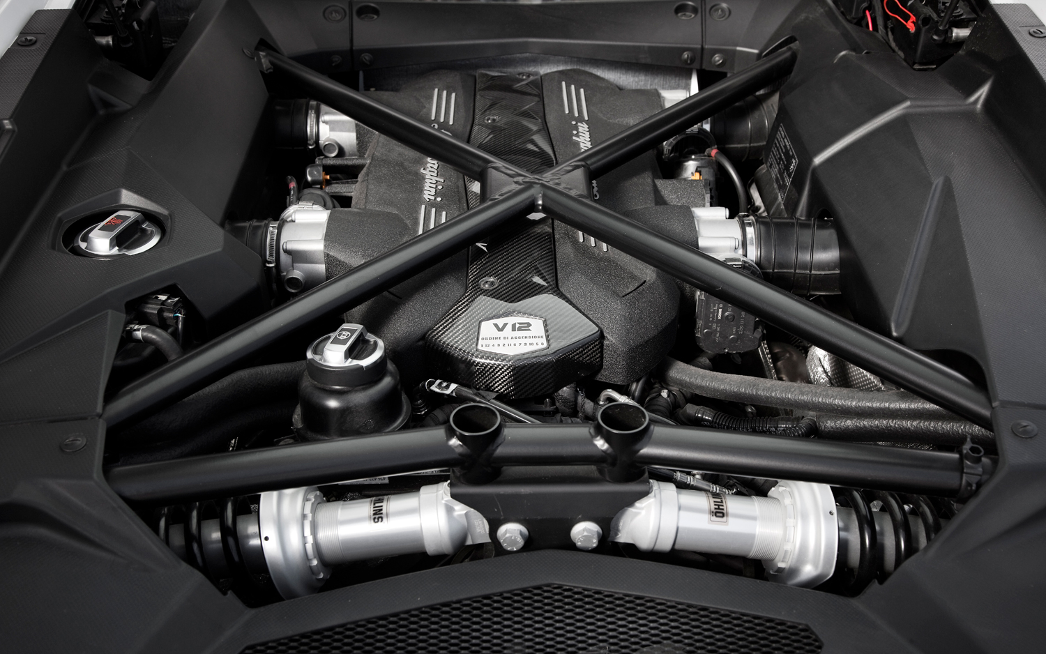 2013 Lamborghini Aventador - Gear Heads