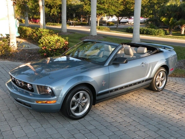 Mid 2000s Ford Mustang convertible