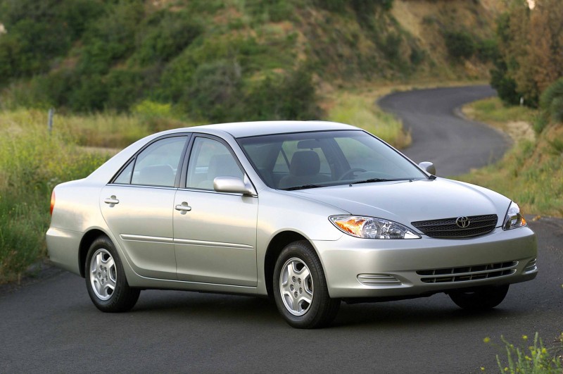 2006-toyota-camry-right-front-angle