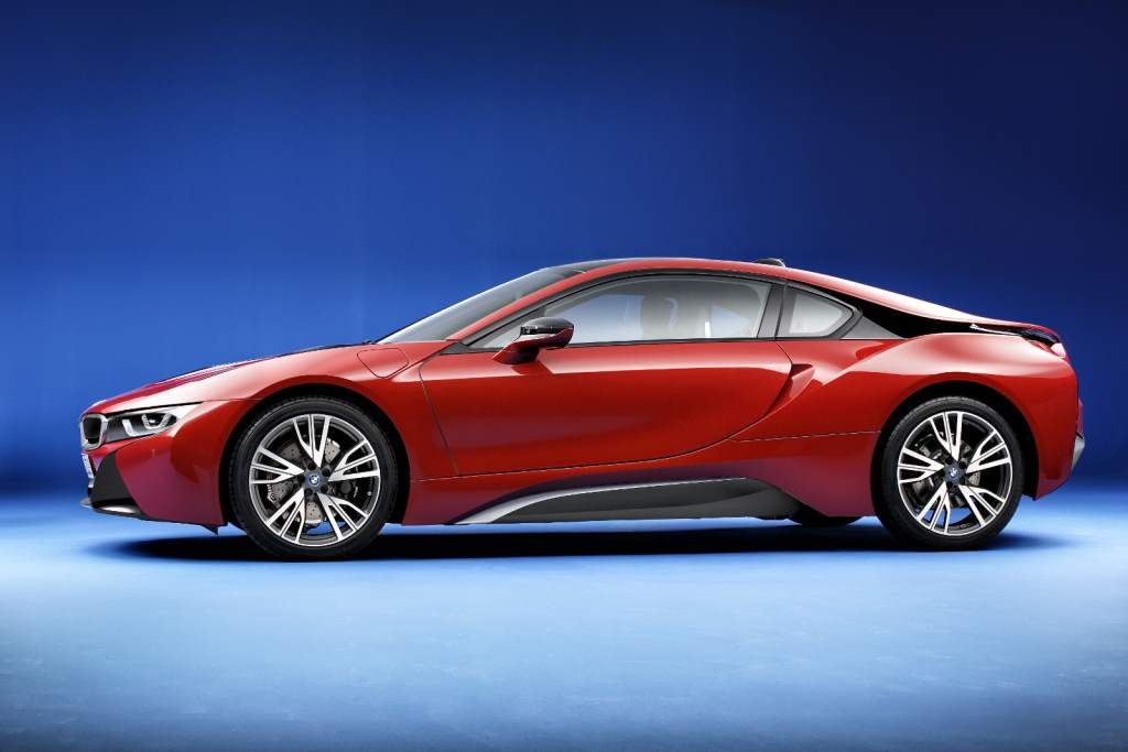 BMW i8 Red Side View