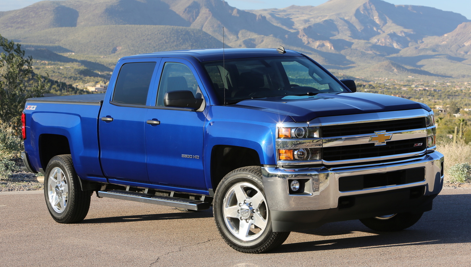 Most Expensive Truck In The World - Chevrolet Silverado 2500 4WD High Country