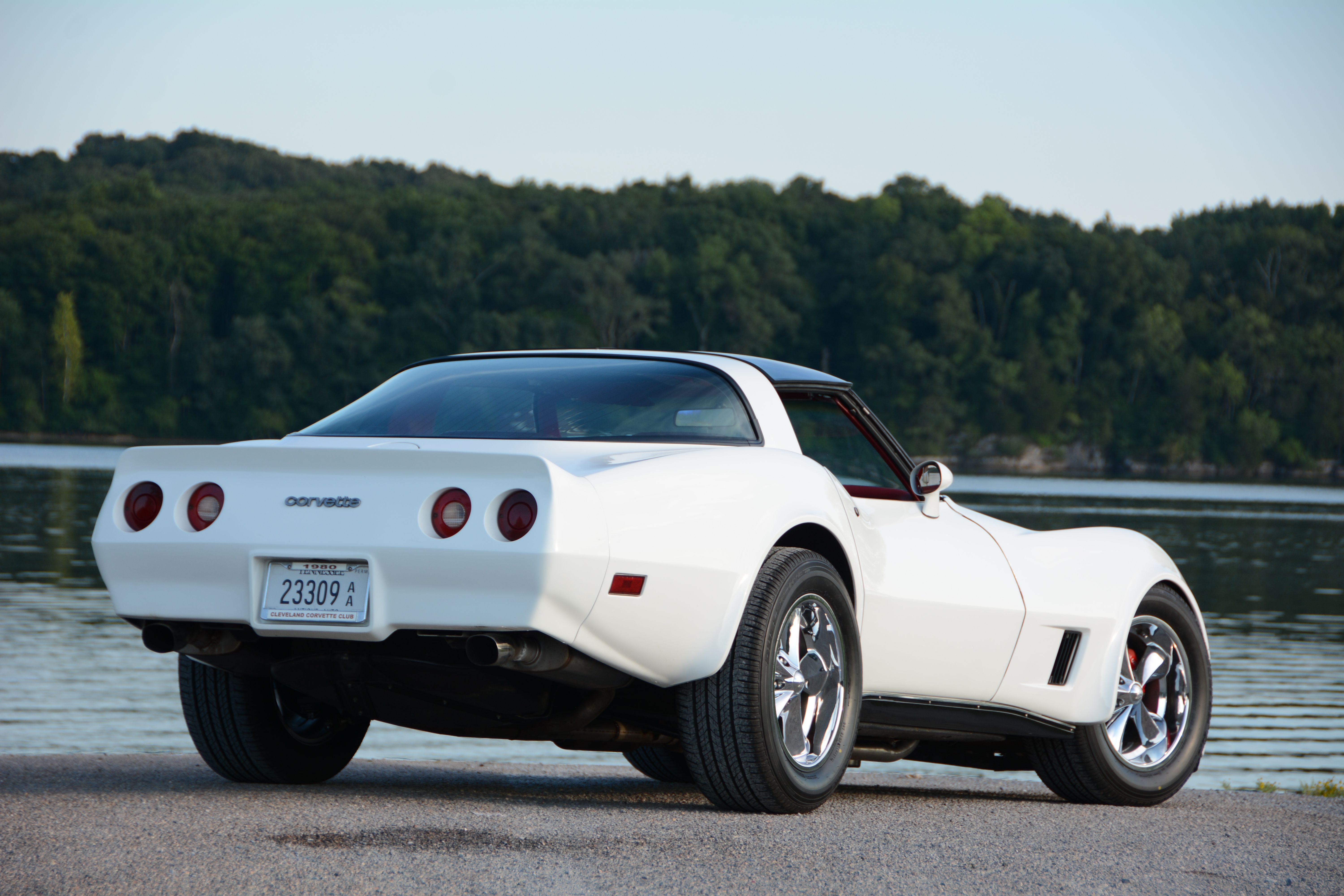 Snow Paint - Red Gut LS Swap 1980 Corvette Packs 750 Horsepower