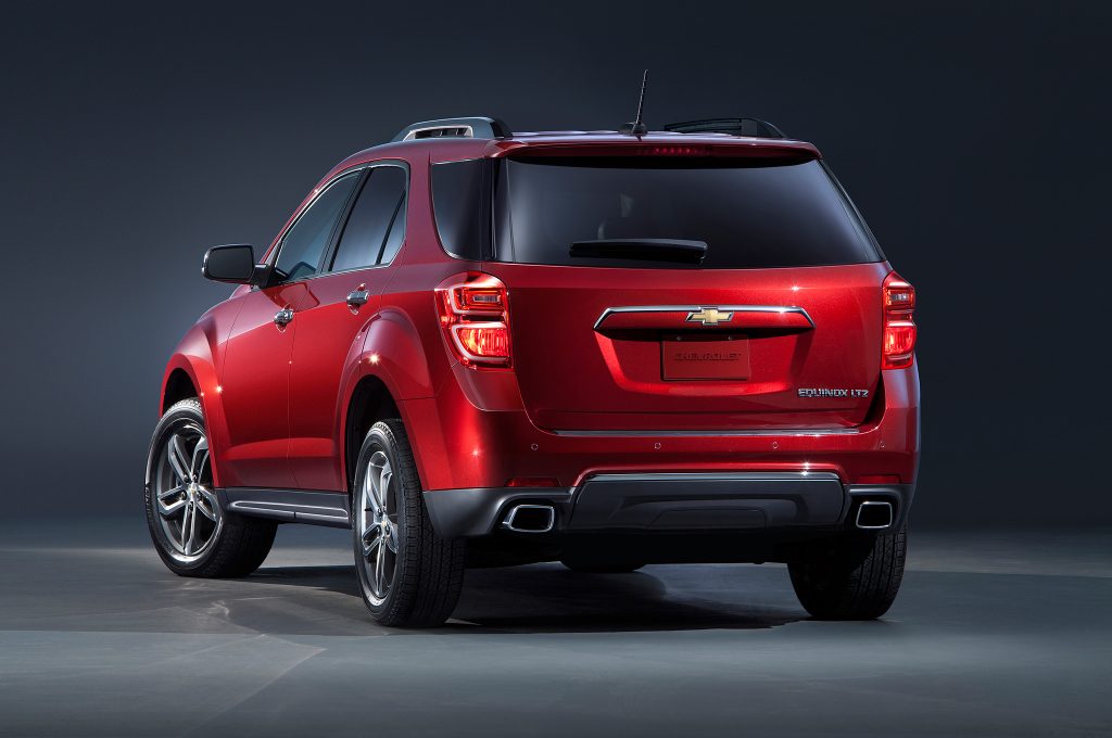 2016-Chevrolet-Equinox-LTZ-rear-end – Autowise