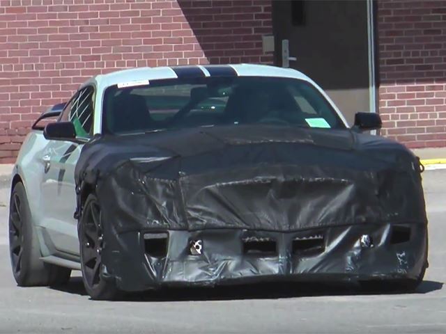 Ford Mustang Shelby GT500 test mule frontal view