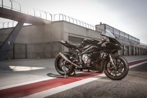 Triumph Daytona 765 1