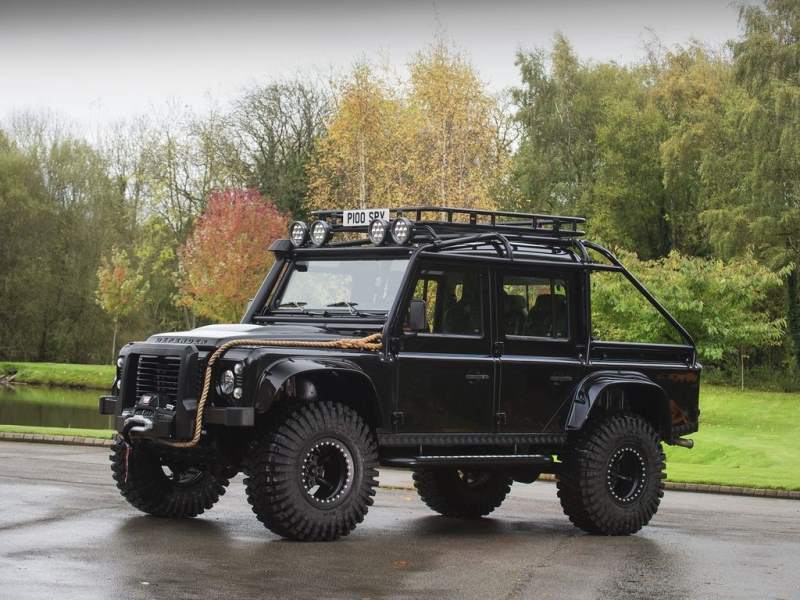 land-rover-defender-spectre-james-bond-007-02 – Autowise