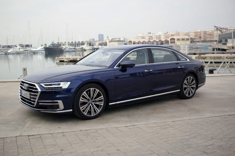 New Model Luxury Cars 2019 - 2019 Audi A8 side view