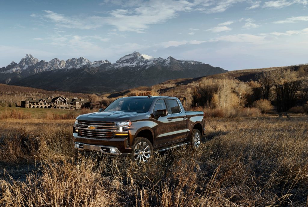 Best 2019 Trucks - 2019 Chevrolet Silverado High Country 3/4 view