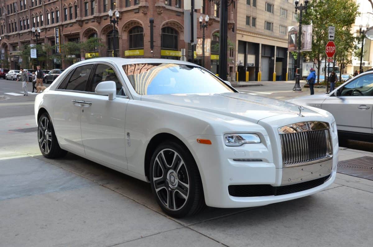 2019 Rolls Royce Ghost is by far the most outdated Rolls Royce model in 2019