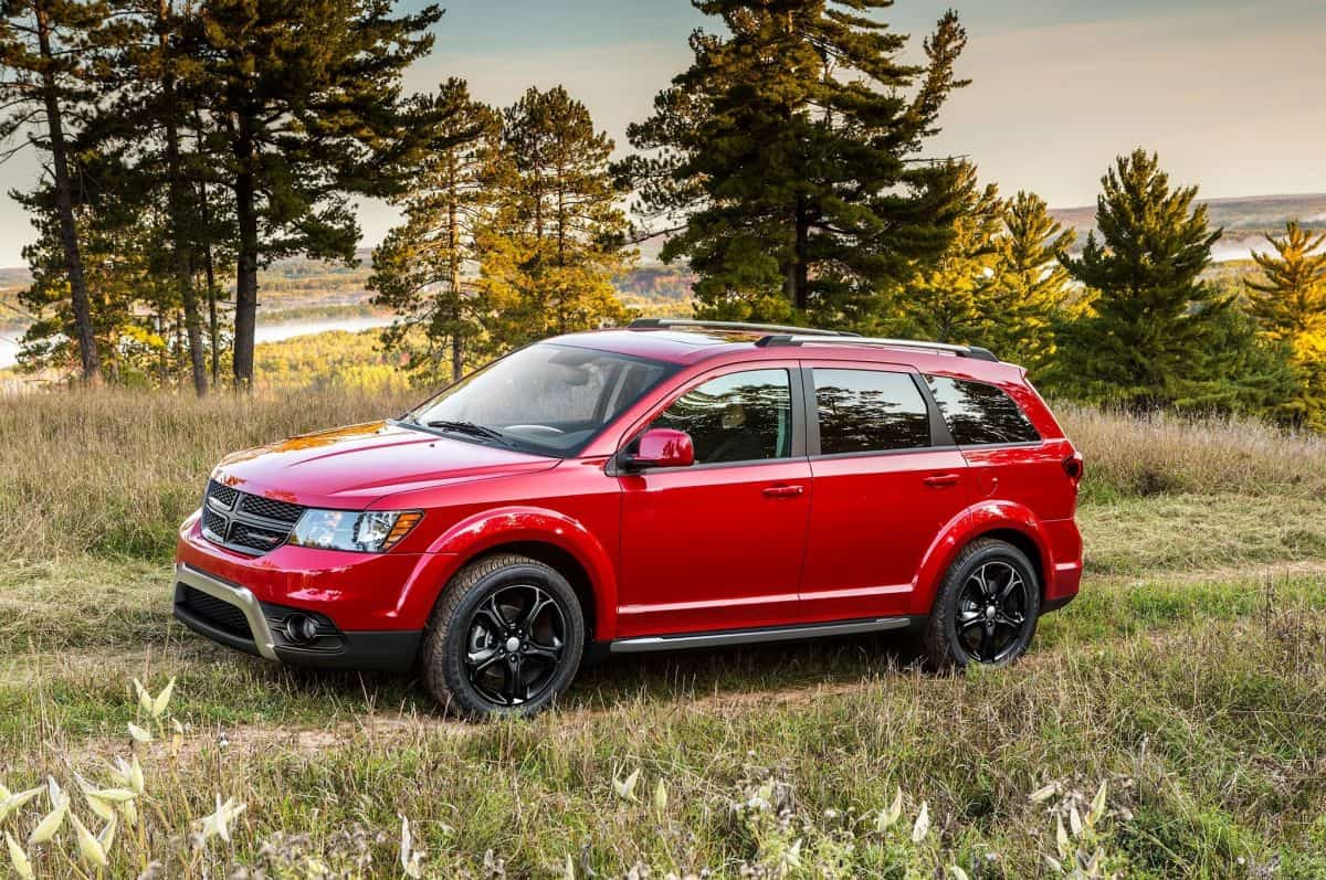 Dodge Journey side view