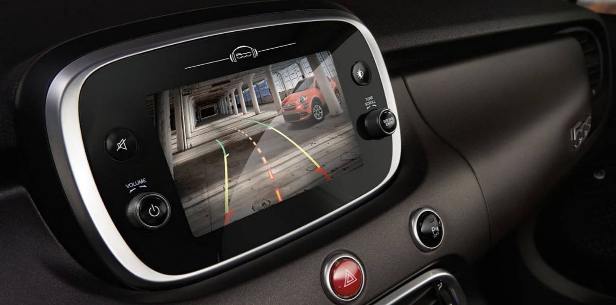 Parkview Rear Backup Camera - Fiat safety equipment