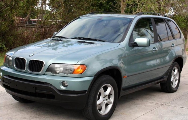2003 BMW X5 - left front view