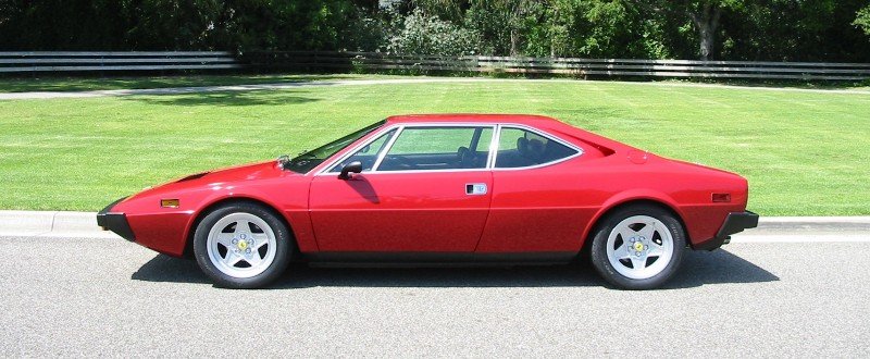 Dino 308 GT4 - left side view