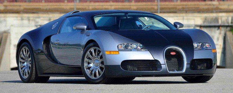 2006 Bugatti Veyron - right front view