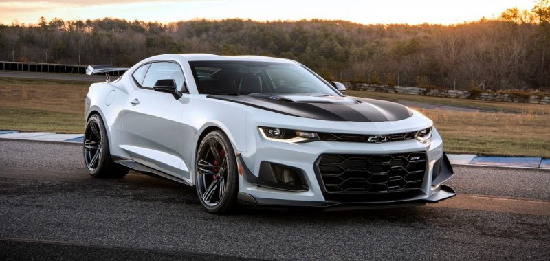 2019 Camaro ZL1 - right front view
