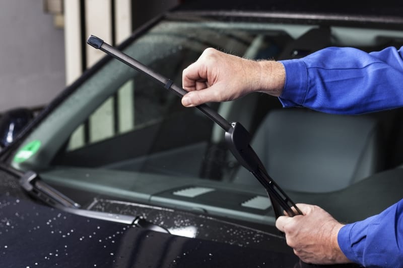 Replacing the Wiper Blades