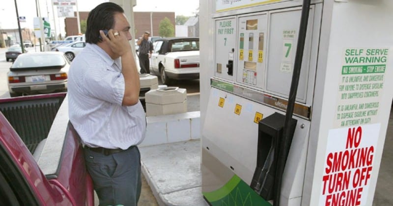 using your cell phone while fueling