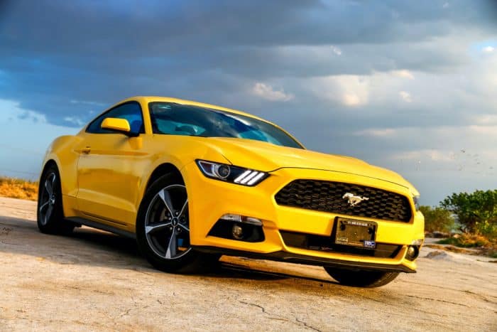 yellow ford Mustang